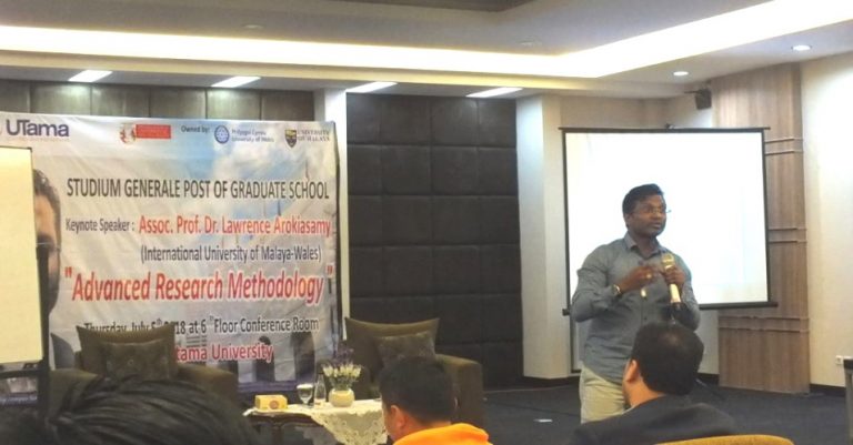 Kuliah Umum Profesor International University of  Malaya-Wales