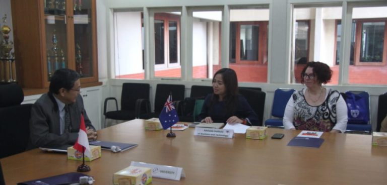 Universitas Widyatama Jajaki Kerjasama dengan Adelaide Institute Australia