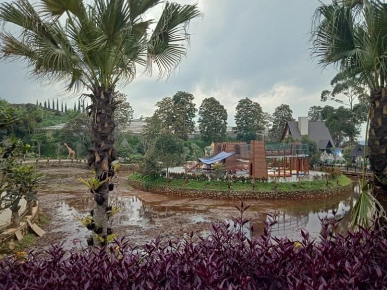 Lembang Park & Zoo  Perpaduan Berbagai Tema Wisata Dalam Satu Kawasan