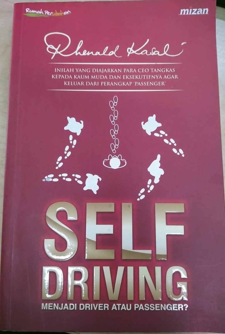RESENSI : SELF DRIVING